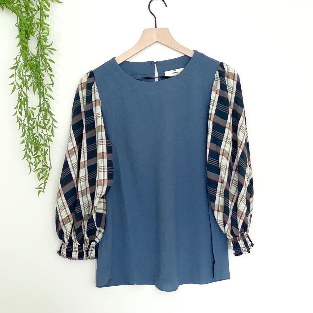 Blue Plaid Long Sleeve Entro Top - Picture 5 of 5